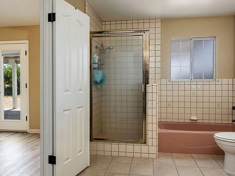 1221 Alysa Ct — Photo 26
