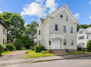 35 E Walnut St, Taunton, MA 02780