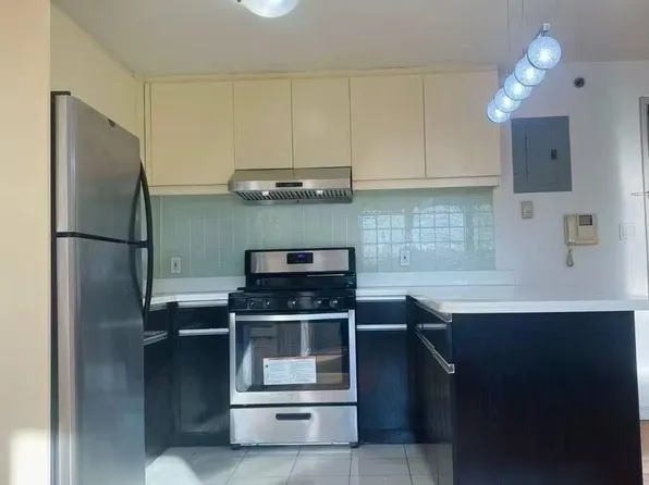 132-03 Sandford Avenue #3F, Flushing, NY 11355