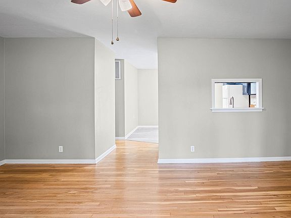 5th image of 5325 SW 15th St