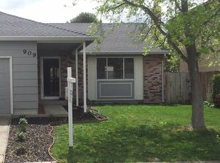 909 Trumpeter Ct, Suisun City, CA 94585