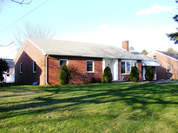 1845 Lincoln Way E, Chambersburg, PA 17202