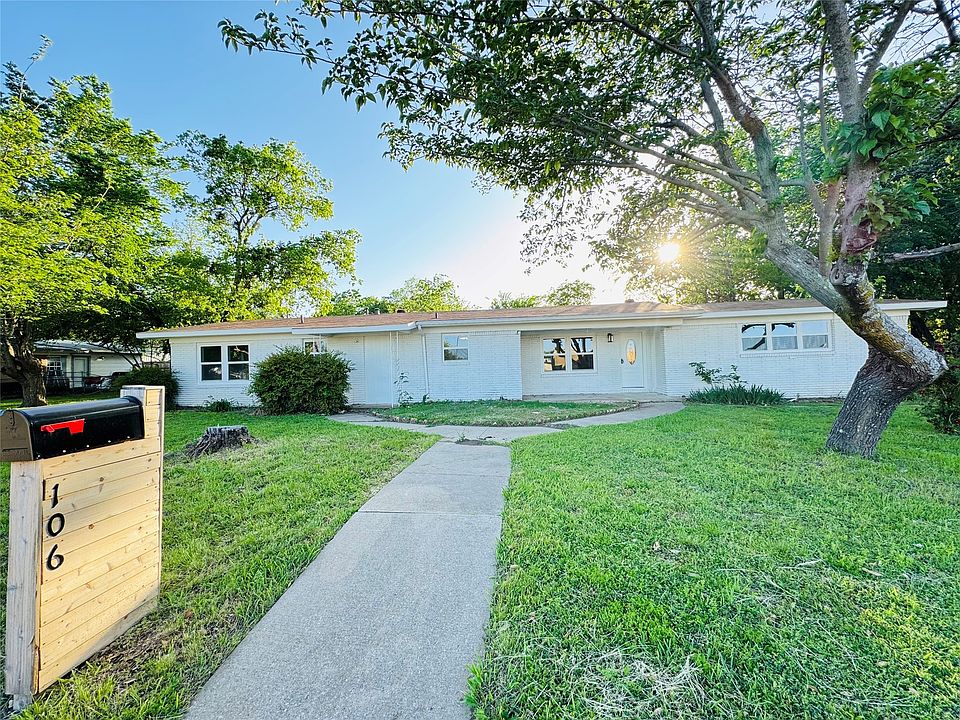 1st image of 106 Hillcrest St