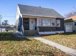 17814 Chicago Ave, Lansing, IL 60438