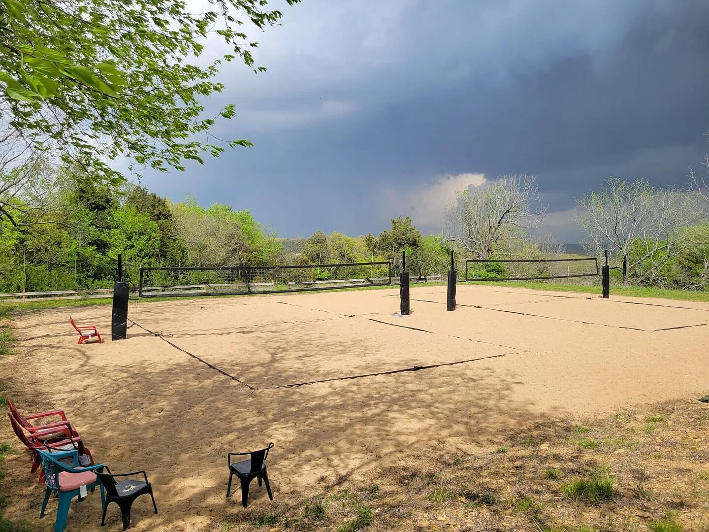 Lookout Lodge-Sand Volleyball-Hot Tub-Movie Room — Photo 2