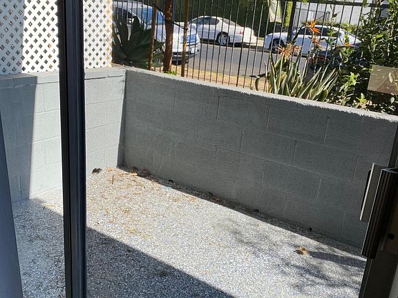 3rd image of 8545 Cedros Ave APT 106