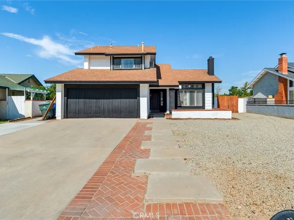 2767 Attenborough Dr, Riverside, CA 92503