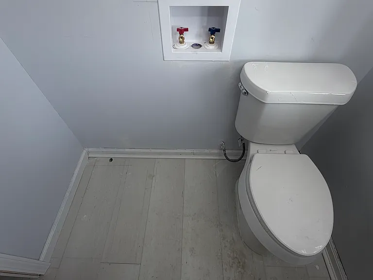 23142 Van Dyke Ave #1 — Photo 14