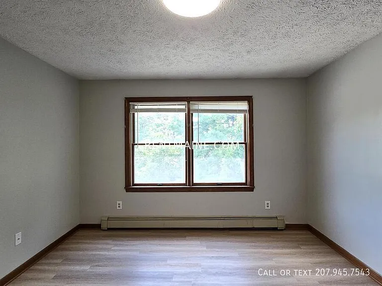 10 Hartley St #7 — Photo 13