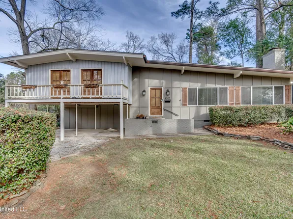4007 Berkley Dr, Jackson, MS 39211