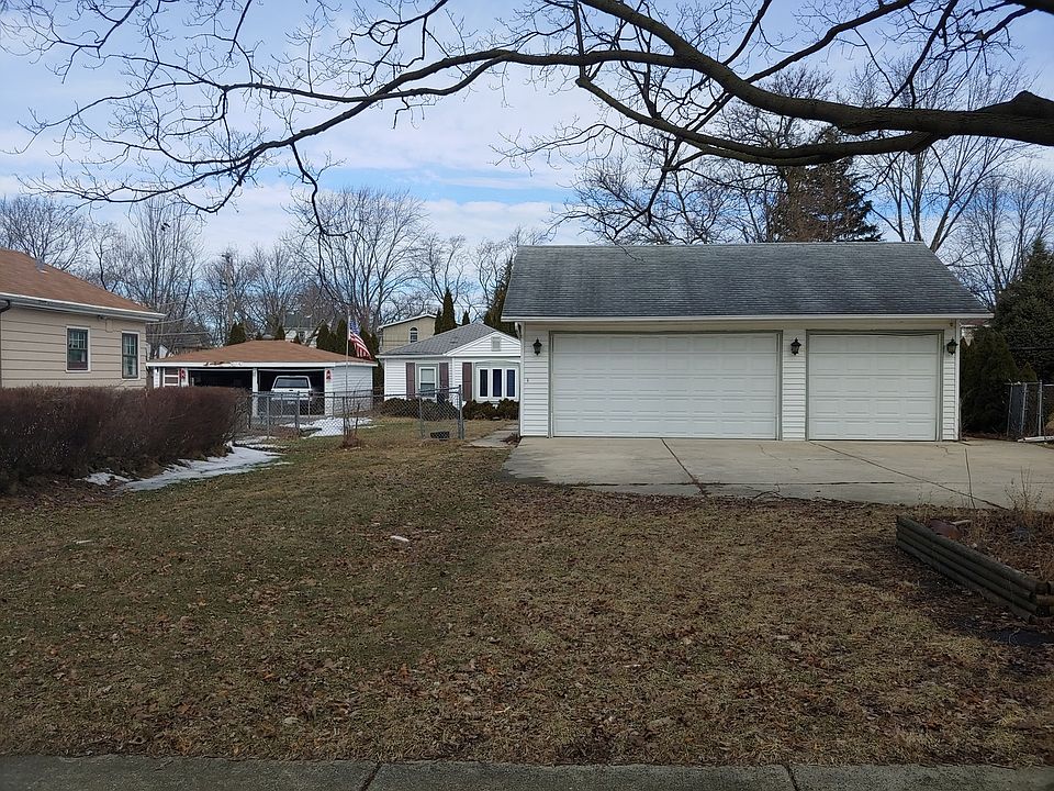 1st image of 1770 Wicke Ave
