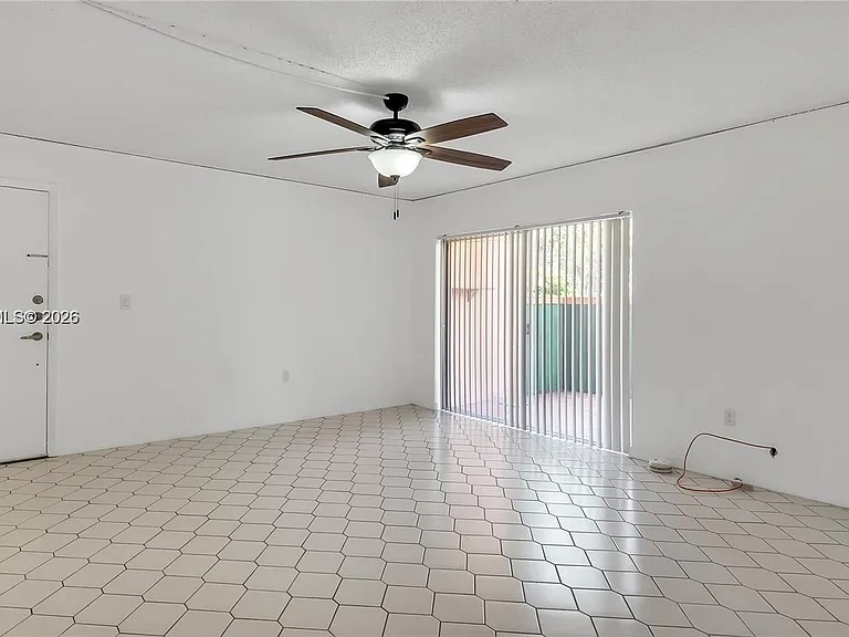 7231 Miami Lakes Dr #C5 — Photo 16