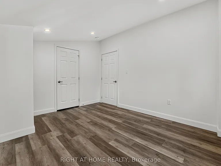 279 Darling St #2 — Photo 15