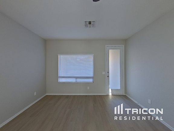 4th image of 7215 S 38th Dr