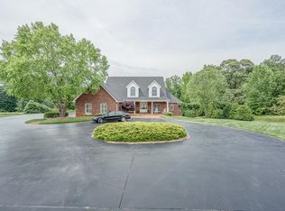 1427 Stone Gate Dr, Shelby, NC 28150