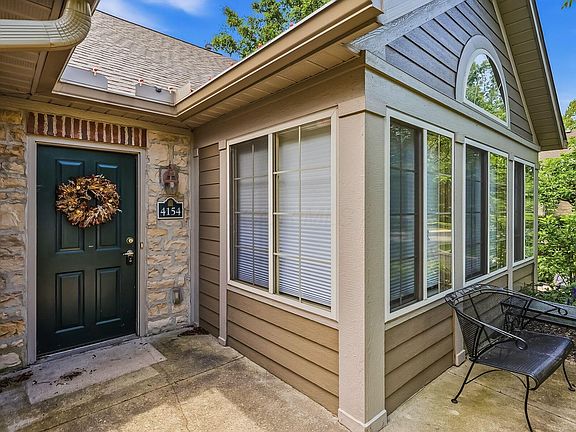 3rd image of 4154 Windbud Dr #10