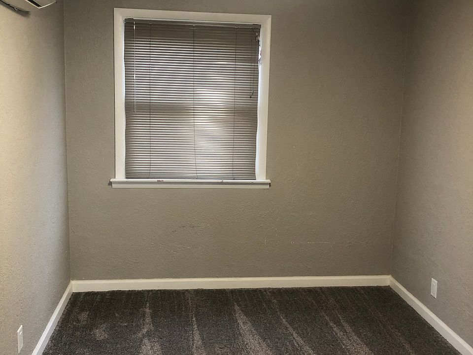 Building Photo 3
