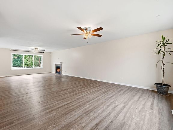 5th image of 13984 Empress Ln