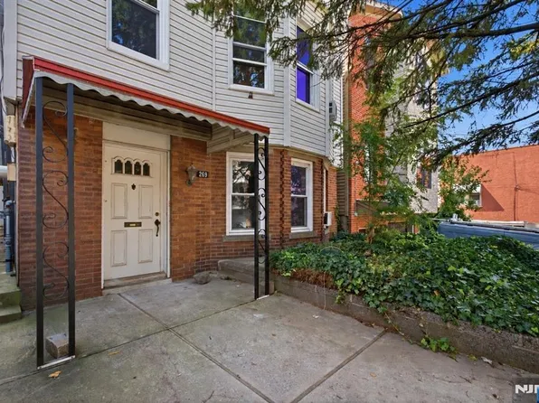 269 Hutton Street, Jersey City, NJ 07307