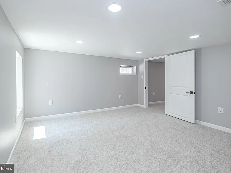125 Richardson Rd — Photo 29