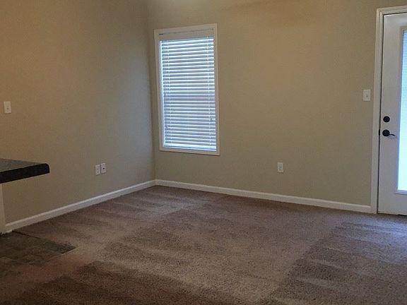 2nd image of 2730 Fitzgerald Industrial Dr APT A5