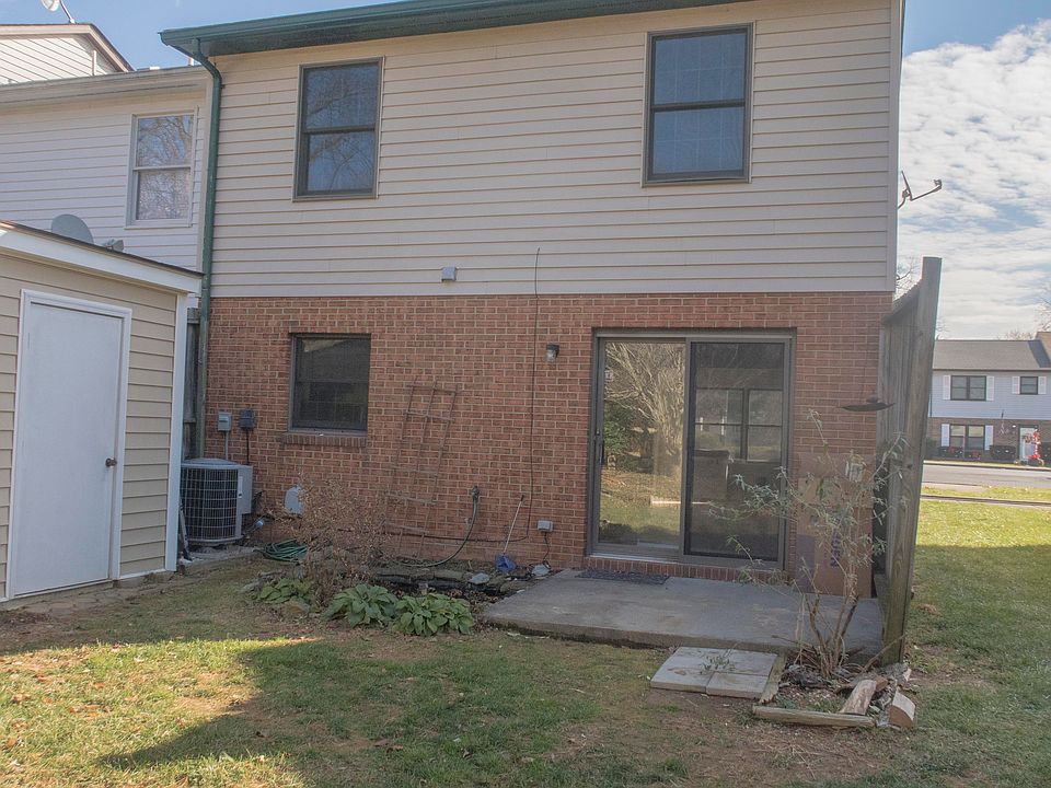 1st image of 85 Franklin Parke Ct