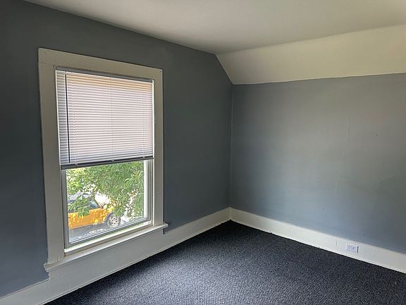 2nd image of 431 McPherson St