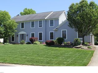6610 Thornbriar St NW, Canton, OH 44718