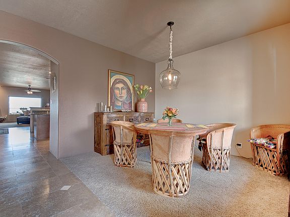 4th image of 1740 Cliffside Dr NW