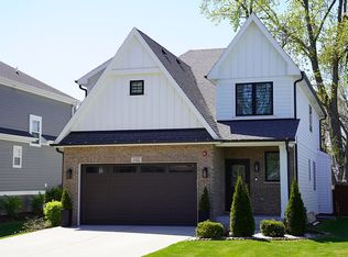 5422 7th Ave, Countryside, IL 60525