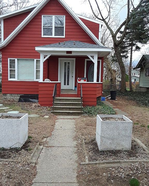 1st image of 127 W Harrison Ave