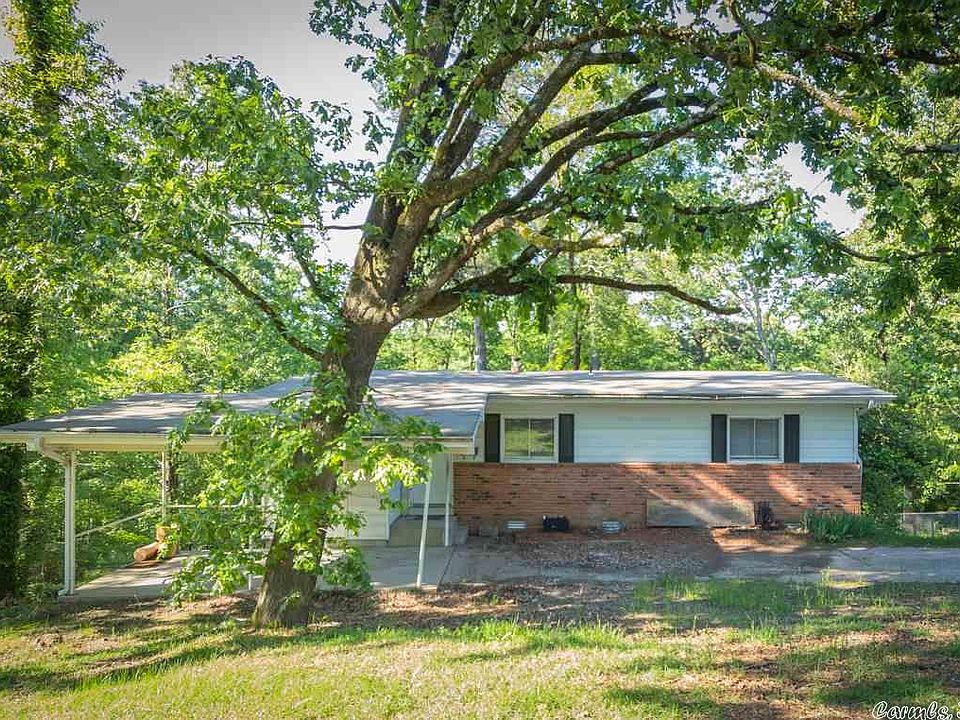 1st image of 24 Westmont Cir