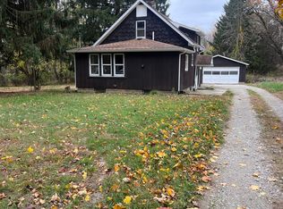 5846 S Arlington Rd, Clinton, OH 44216