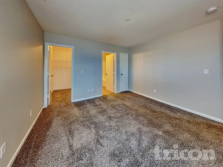 5314 Cliff Ridge Dr — Photo 7