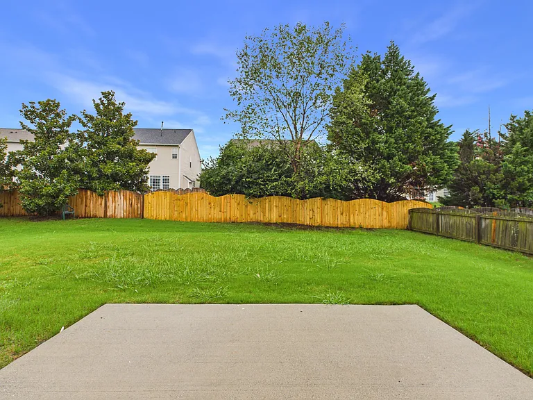 2204 Arbor Vista Dr — Photo 32