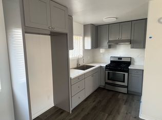 6804 11th Ave, Los Angeles, CA 90043