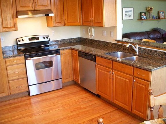 Spacious Open Kitchen