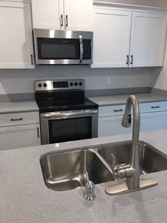 1446 S 540 W — Photo 3