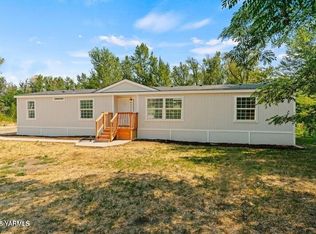 3351 S Naches Rd, Naches, WA 98937