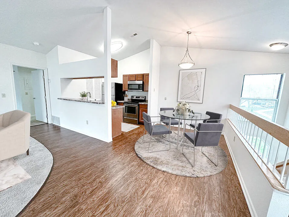 Drakes Pond Apartments — Photo 2