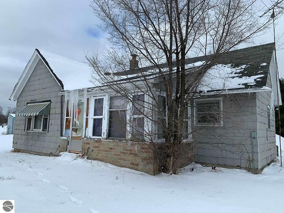 1st image of 5694 W Houghton Lake Rd