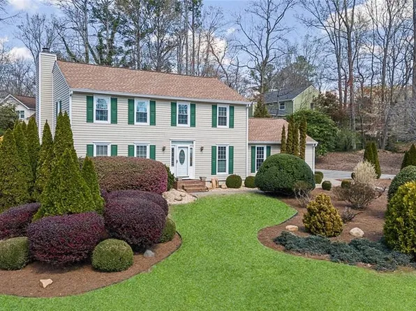 2183 Carlyle Dr, Marietta, GA 30062