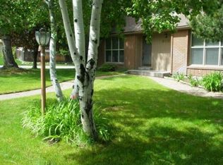 8408 S Escalante Dr, Sandy, UT 84093