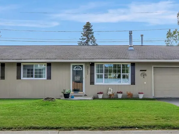 3752 Milky Way Dr, Anchorage, AK 99517
