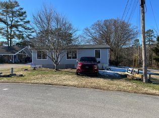 624 N Cecil St, Newport, TN 37821