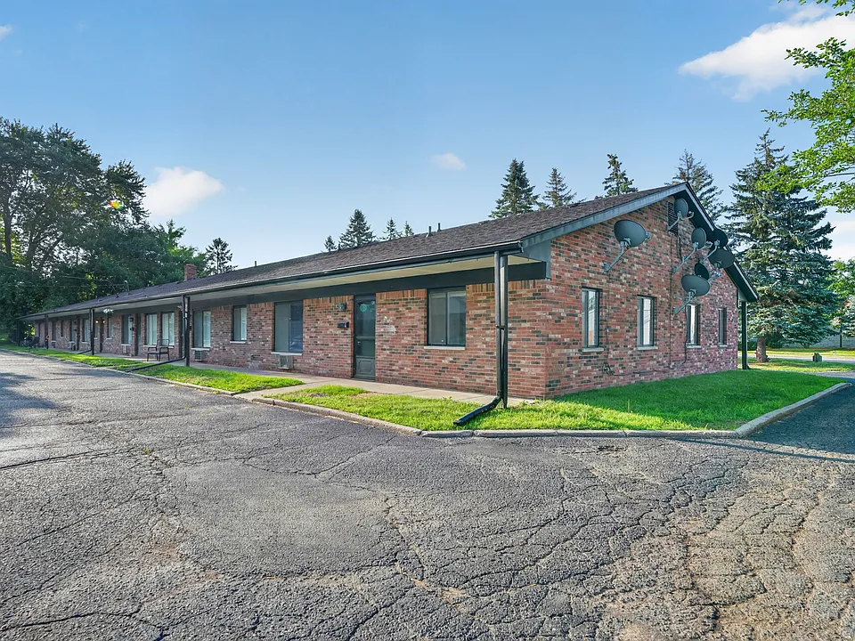 151 E McHattie St #10