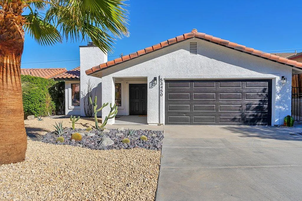 3 bed, 1439 sqft, $7,000 — Photo 3