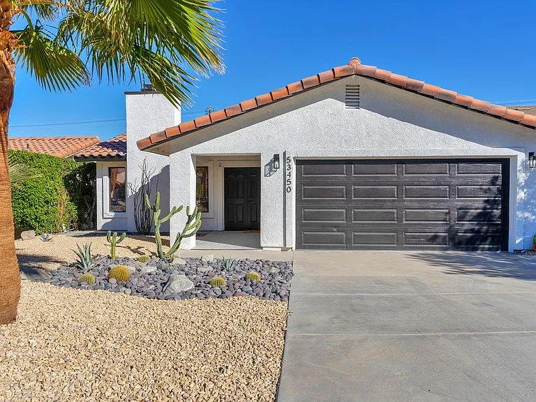 53450 Avenida Alvarado — Photo 3