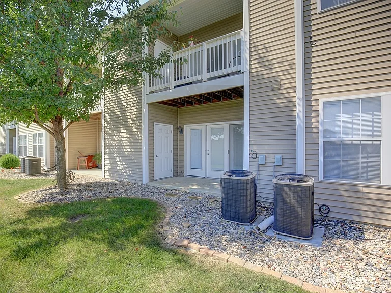 706 Inverness Rd — Photo 34