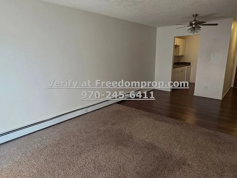 N 21st St 1300 - Chateau — Photo 3